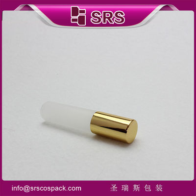 comprar por mayor 1/6 oz 5 ml de plástico vacío rollo de perfume en botella con bola de rodillo inoxidable stell Fabricación en línea