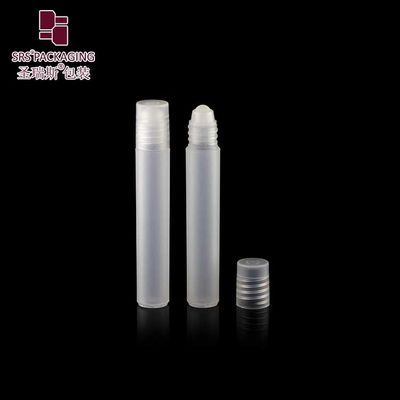 comprar 8 ml de plástico blanco en rollo en botella para aceite esencial de acabado mate tornillo en tapa Impresión de logotipo disponible Fabricación en línea