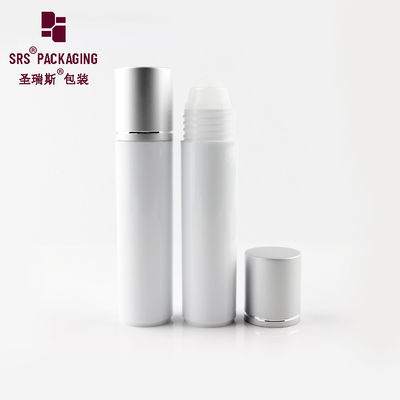 comprar Venta caliente cosmético de color blanco brillante 1 oz de plástico de desodorante rollo en la botella Fabricación en línea