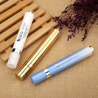 comprar Botella con bomba sin aire AY-15ML azul degradado con envase de masajeador de ojos con bola de acero Fabricación en línea